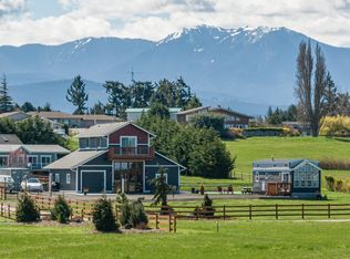 170 Triopha Ln, Sequim, WA 98382