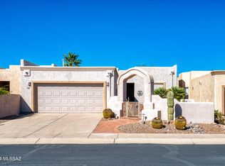 604 W Crenshaw Ln, Green Valley, AZ 85614