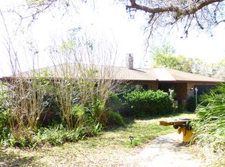 529 Tradewinds Dr, Deltona, FL 32738