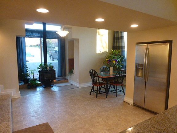 5th image of 2726 G St