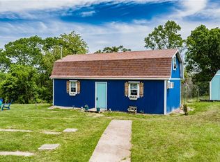 3939 Loomis Ridge Rd, Walker, WV 26180