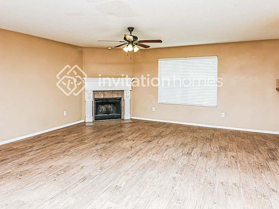 4th image of 4909 Diamond Trace Trl
