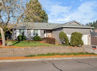 3853 SW 8th St, Gresham, OR 97030