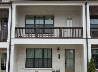 140 Harlow Cir, Roswell, GA 30076