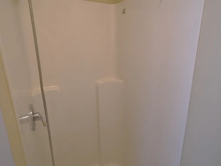 138 Alton Cir — Photo 13