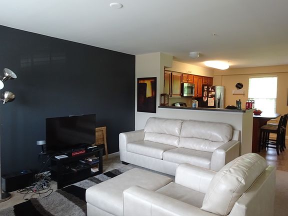 3rd image of 22340 Honey Hill Ln #901E