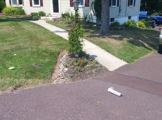 931 Lucon Rd, Schwenksville, PA 19473