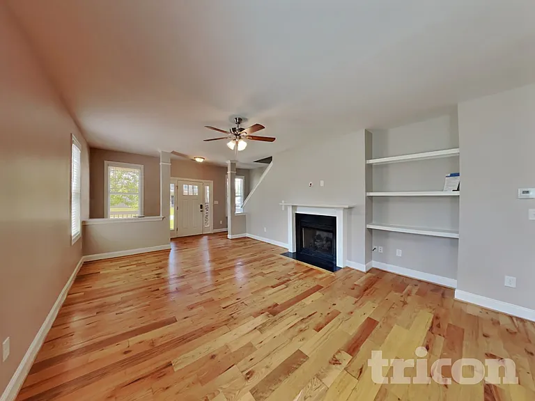 70 Hilldebrant Dr — Photo 2