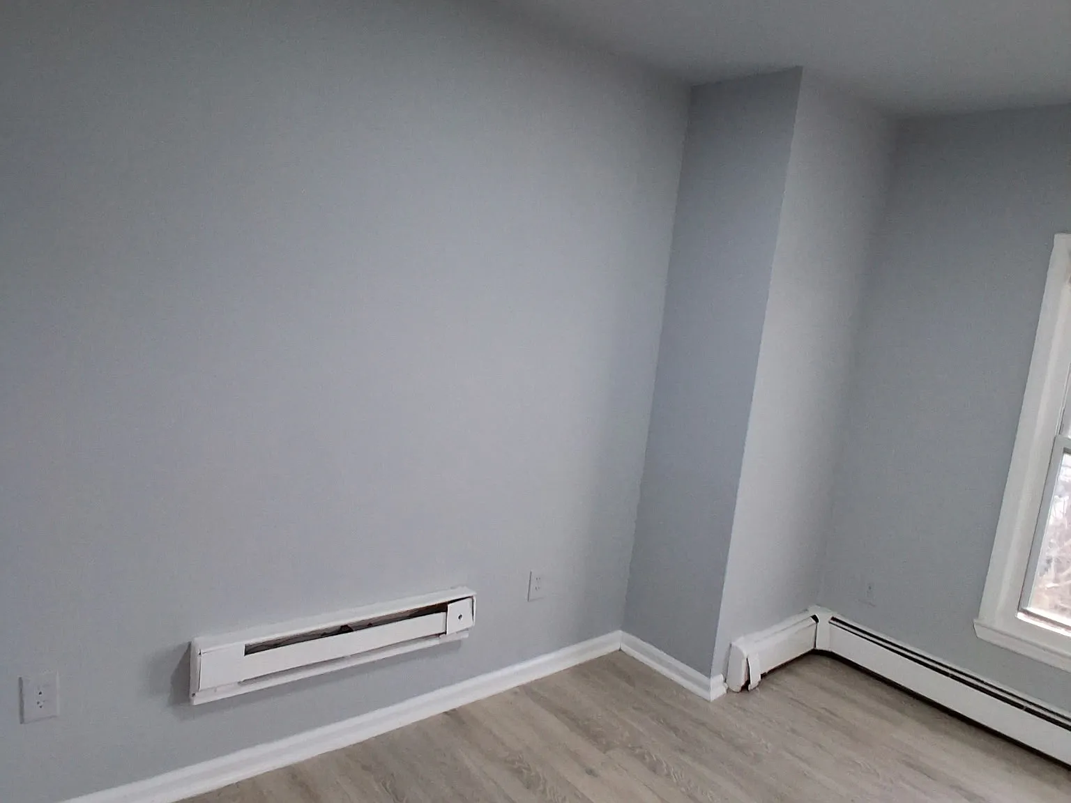 1458 East Main St — Photo 3