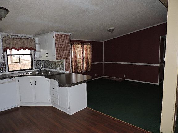 5th image of 217 School St