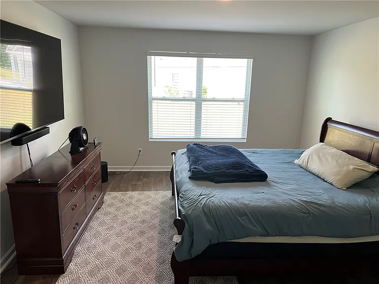 200 Elizabeth Dr — Photo 11