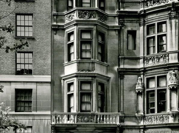 28 East 72nd Street image 2 of 6