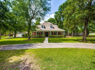 2306 Palomino Ct, Conroe, TX 77384