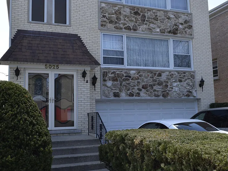 5025 Carol St #3 — Photo 16