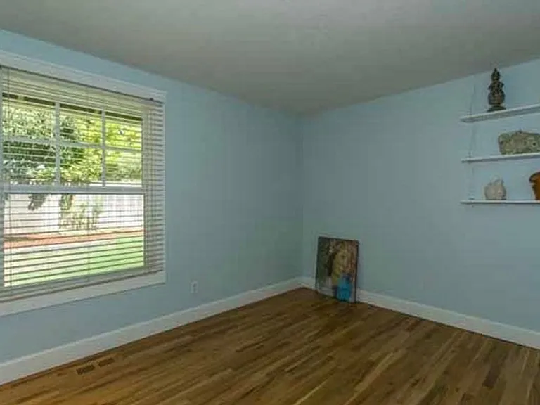 6053 Fernbrook St — Photo 9
