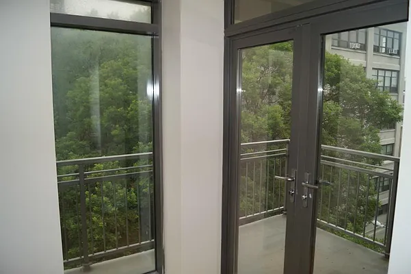 Rented by Brooklyn Bridge | media 22