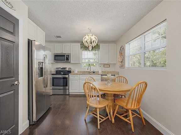 3rd image of 5773 Esther Dr