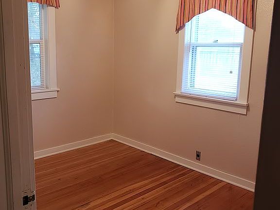 Bedroom #1
