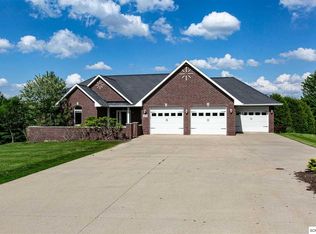 9034 Long Tail Ln, Dubuque, IA 52003