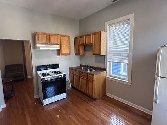2nd image of 3746 S Wallace St #2R