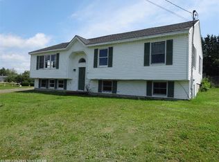 98 Labarca Ln, Bangor, ME 04401