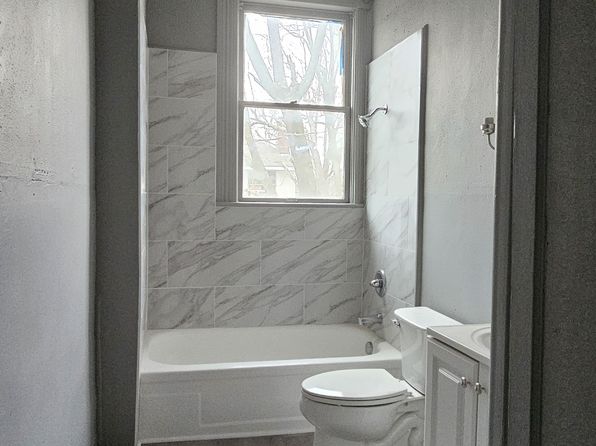 3312 W 12th St APT 3