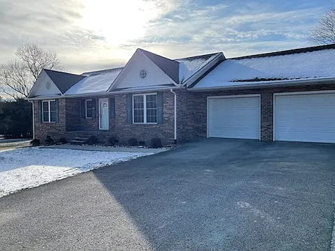 2350 Benton Young Rd — Photo 2
