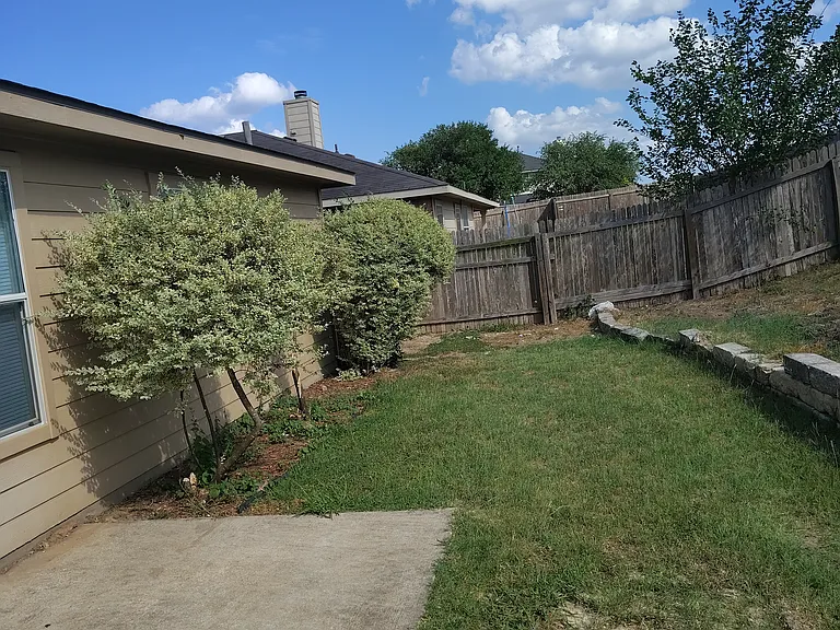 382 Lake Washington Dr — Photo 31