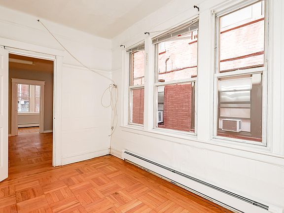 2nd image of 1129 Boynton Ave APT 1R