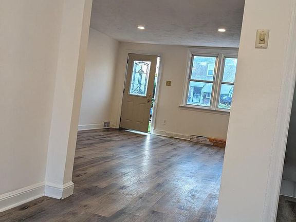 5th image of 7529 Brentwood Rd
