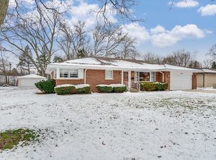 1848 Kenilworth Pl, Aurora, IL 60506