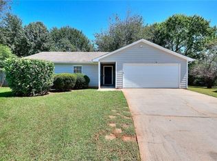 865 Oakhill Ct, Stone Mountain, GA 30088