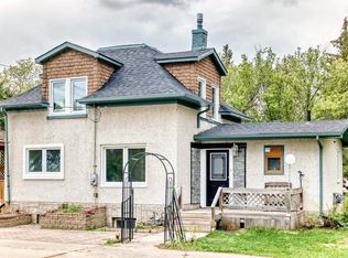 21252 Township Rd #550, Strathcona County, AB T8L 4B8