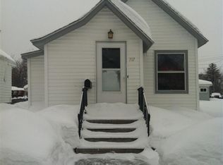 717 7th Ave E, Ashland, WI 54806