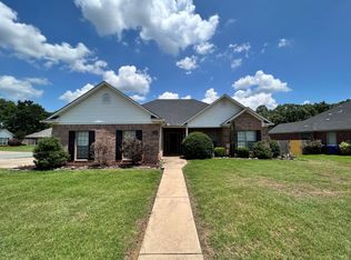 440 Wedgewood Point, Conway, AR 72034