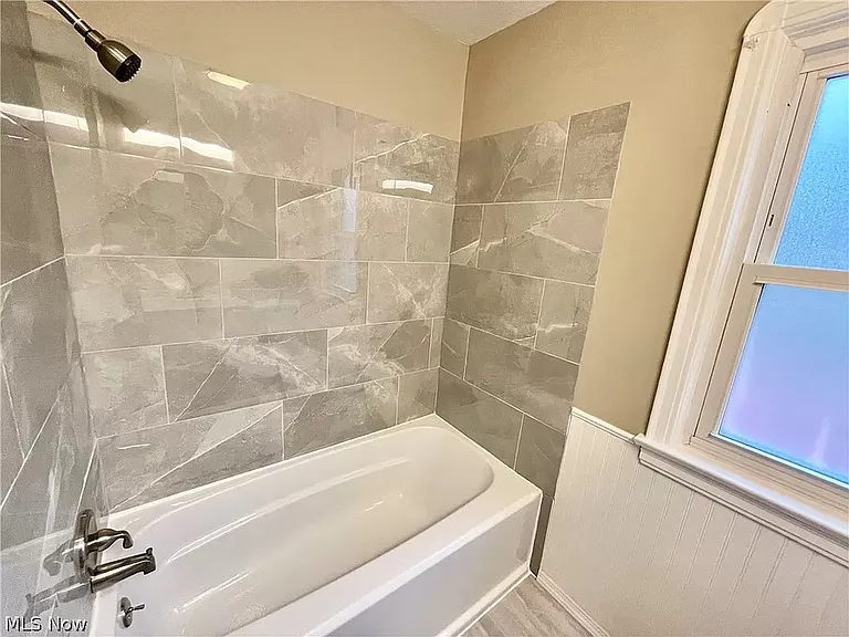 9811 McCracken Blvd — Photo 32