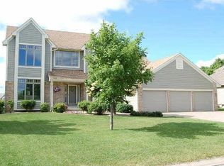 3545 Dunbar Knl, Minneapolis, MN 55443