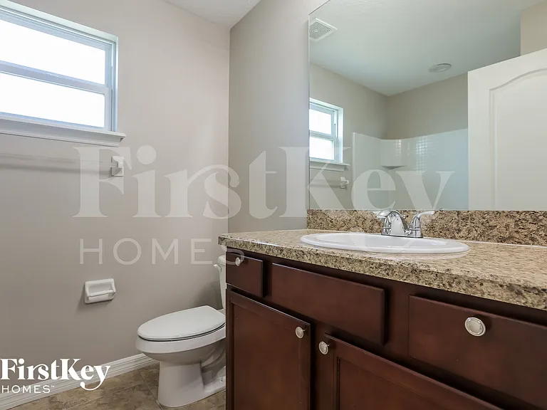 316 Corbett Bluff Dr — Photo 12