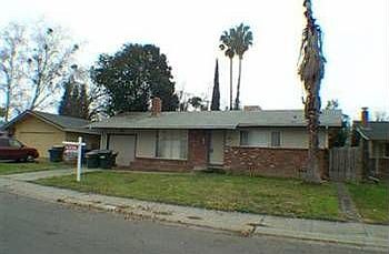 2nd image of 9012 Rosewood Dr