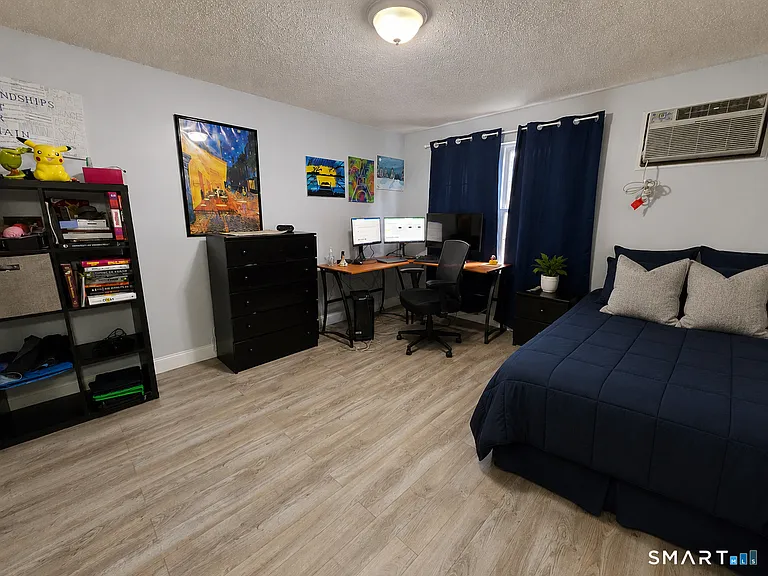 400 N Main St #24 — Photo 12