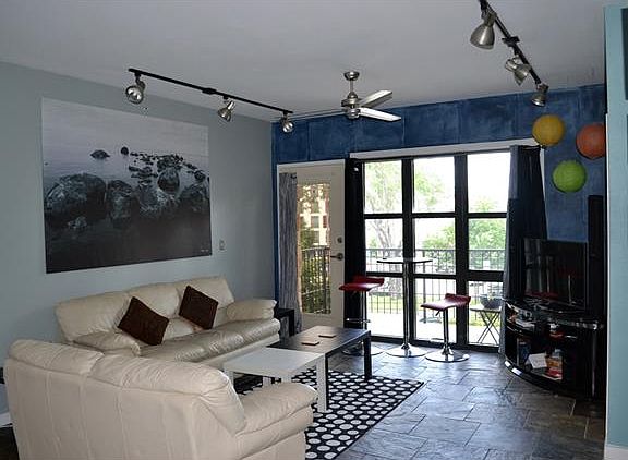 2nd image of 1812 West Ave Suite 101