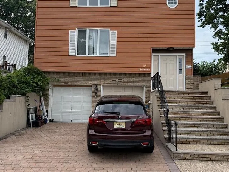 119 Cornelia St — Photo 1
