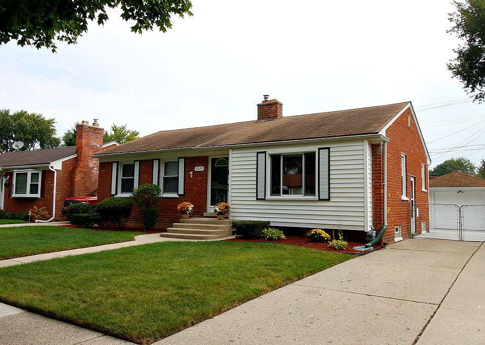 1st image of 9624 Brookfield St
