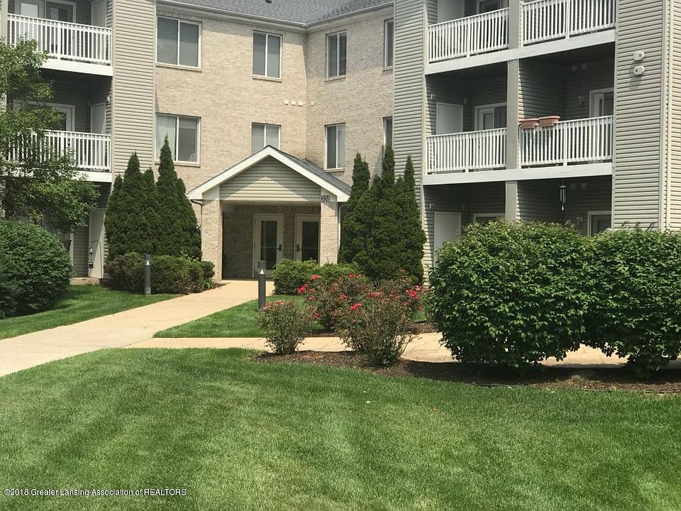 1st image of 338 W Saginaw #116