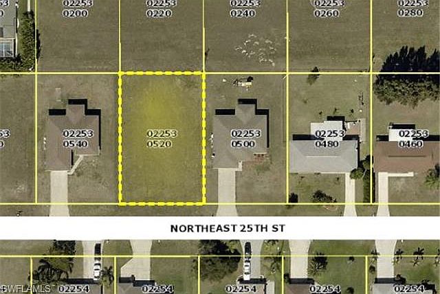2nd image of 2103 NE 25th St