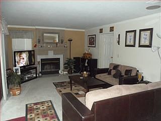 1st image of 822 Mackilhaffy Dr