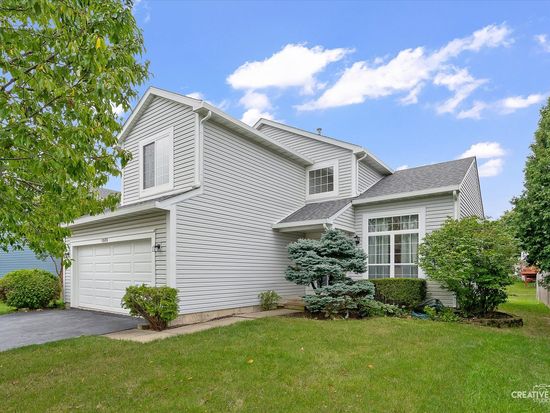 1928 Nutmeg Ln, Naperville, IL 60565