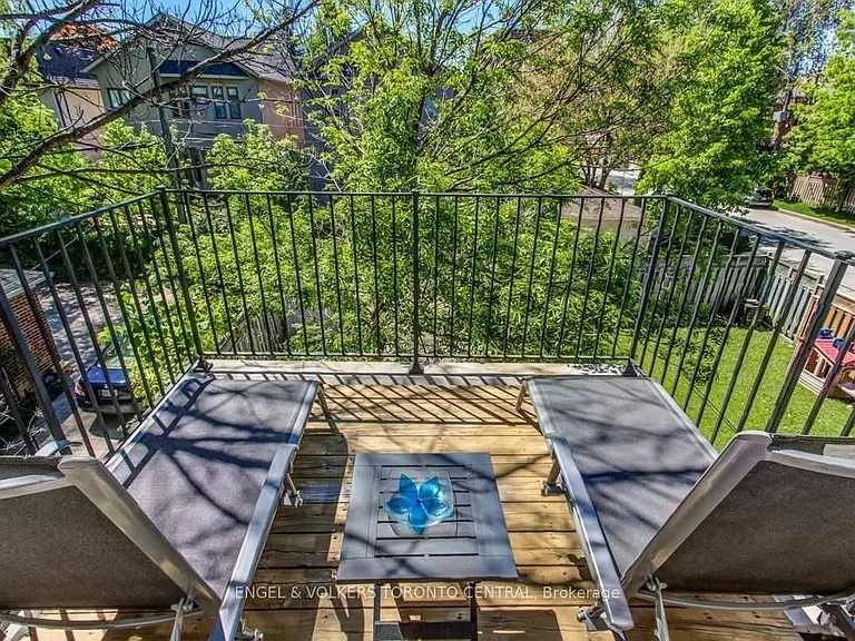 405 Bedford Park Ave — Photo 14