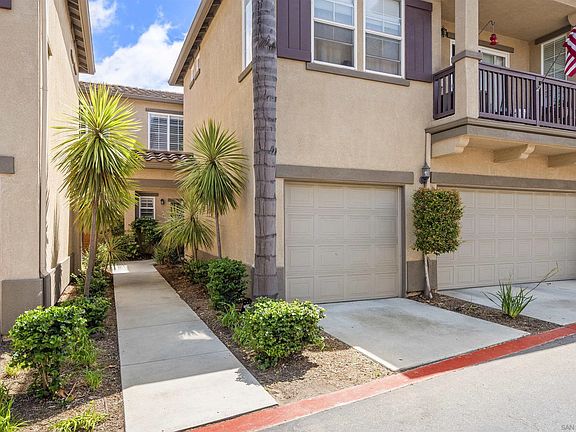 2nd image of 6369 Avenida De Las Vistas Unit 4
