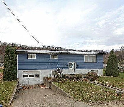 1st image of 818 N 4th Ln